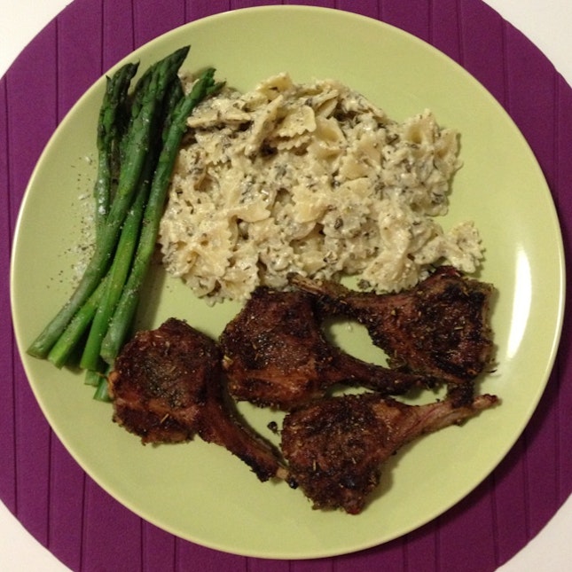 Ricotta, Spinach & Pecorino Cheese Farfalle With Grilled Lamb Cutlets And Boiled Asparagus