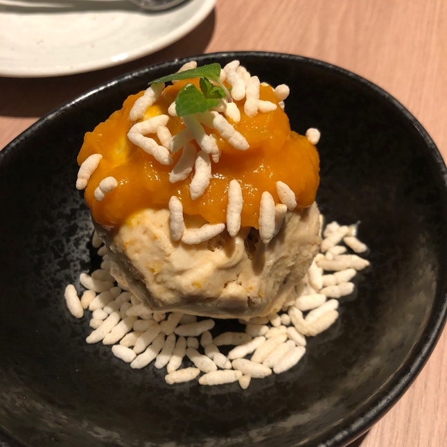 Pumpkin Ice Cream with Puffed Rice