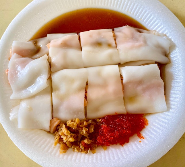 Smoked Salmon Chee Cheong Fun ($5)
