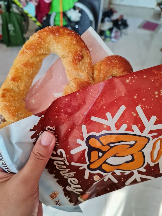 Cheezy pretzel