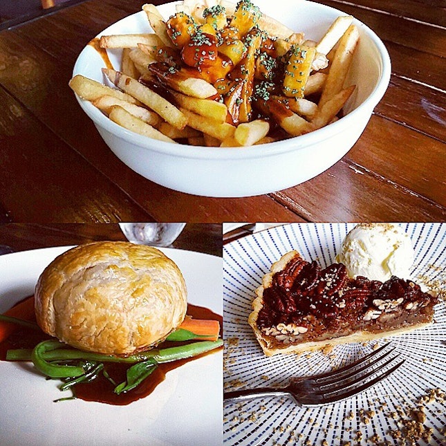 What he had: Poutine, Beef Wellington and pecan pie.