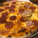 Half & Half Pizza (Diavola & Carne)