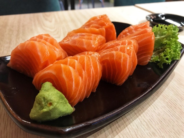 Salmon Sashimi | $3/5 Pieces