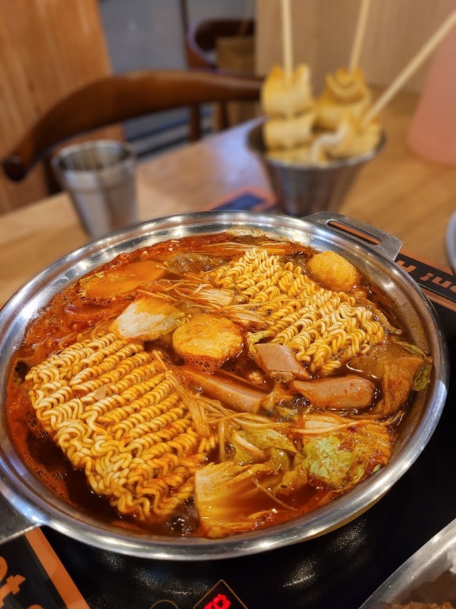 Korean Hotpot Lunch Buffet ($14.90++/adult)