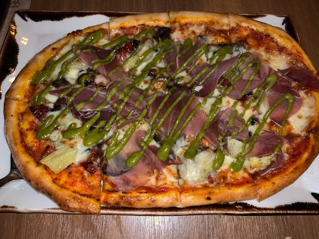 Pellegrino Pizza ($28)