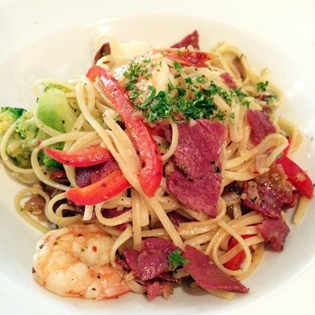 Prawn and (Beef) Bacon Linguine #pasta #prawn #bacon #beef #linguine #food #instafood