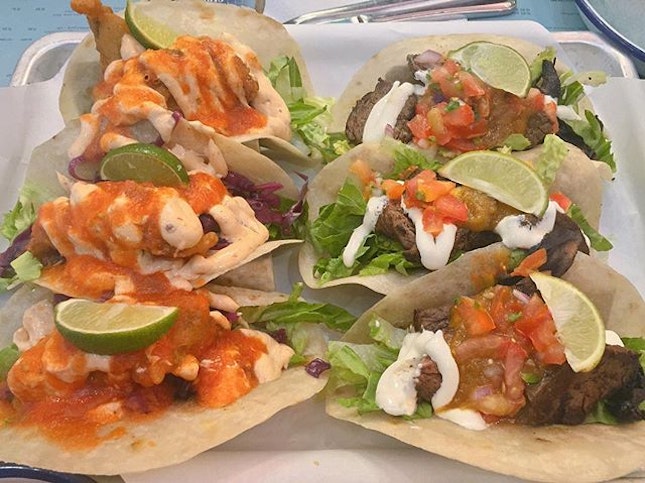 Yummy fish & beef tacos at @mexout 🌮😍