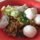Another good alt Fishball noodle stall @ Tiong Bahru.
