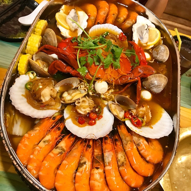 Mala Seafood Hotpot For 2