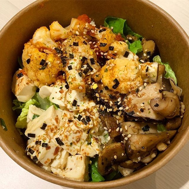 Salad of lettuce, cauliflower, miso tofu, mushrooms with Japanese Sesame dressing.