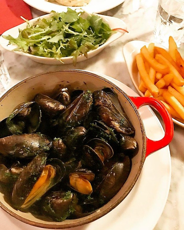 Mussels and truffle fries.