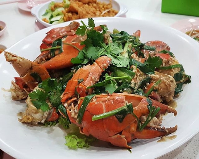 First time having the famous white pepper crab ($64/piece).