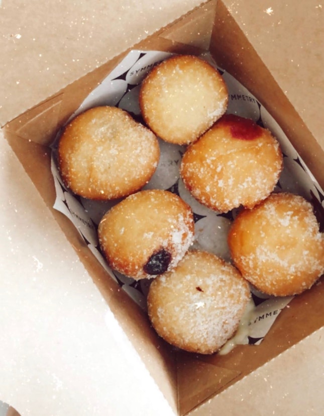 Bombolinis ($18 for a box of 6)