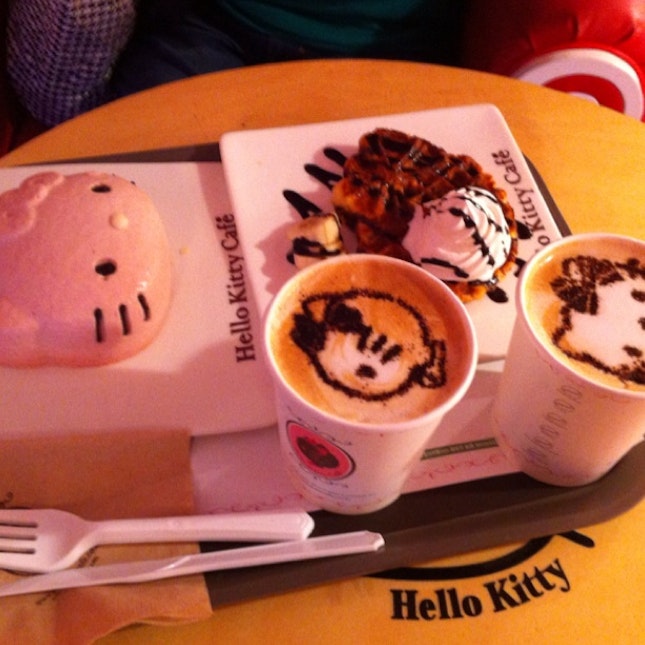 Hello Kitty Theme Snacks..nice Appearance But Failed Tasting