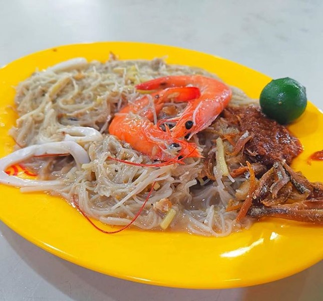 Sumo fried Hokkien mee are good 😋
I like the hokkien not too dry and not too watery, this is just good to me 😆
The flavor are great and this is $4 portions 😄
⠀⠀⠀⠀⠀⠀⠀⠀⠀
⠀⠀⠀⠀⠀⠀⠀⠀⠀⠀⠀
⠀⠀⠀⠀⠀⠀⠀⠀⠀
⠀⠀⠀⠀⠀⠀⠀⠀
⠀⠀⠀⠀⠀⠀⠀⠀⠀⠀⠀
⠀⠀⠀⠀⠀⠀⠀⠀⠀
⠀⠀⠀⠀⠀⠀⠀⠀⠀⠀⠀⠀⠀⠀
⠀⠀⠀⠀⠀⠀⠀⠀⠀
⠀⠀⠀⠀⠀⠀⠀
⠀⠀⠀⠀⠀⠀⠀⠀⠀
⠀⠀⠀⠀⠀⠀⠀⠀⠀
#ilovefood #sgfood #sgfoodporn #foodsg #8dayseat #singaporeeats #foodgasm #singapore #sgigfoodies #foodiesg #sgfoodies #instasg #exploresingapore #sgfoodblogger #foodpornsg #instafood #hungrygowhere #singaporefood #SingaporeInsider #burpple #sgeats #whati8today #sgcafe #f52grams #foodpics #instafood_sg #sgfoodie #foodsg #hawkerfood #美味 #相機食先