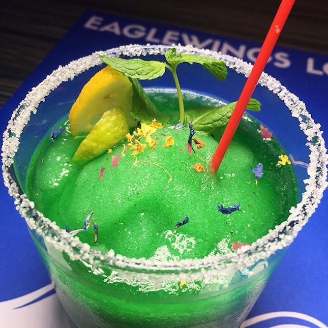 Fatback Ears Down: Mint Frohito (vodka, lime juice, Gifford syrup, lemon fruit, mint leaves) from Eaglewings Loft, a new nautical-themed, neighbourhood-style all-day dining space within the King Albert Park Residences Mall.