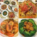 Family dinner for 10 pax at Ban Heng a la carte Buffet at Orchard Central.