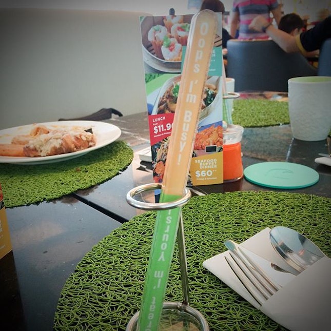 This thermometer-like stick is actually your table availability indicator.