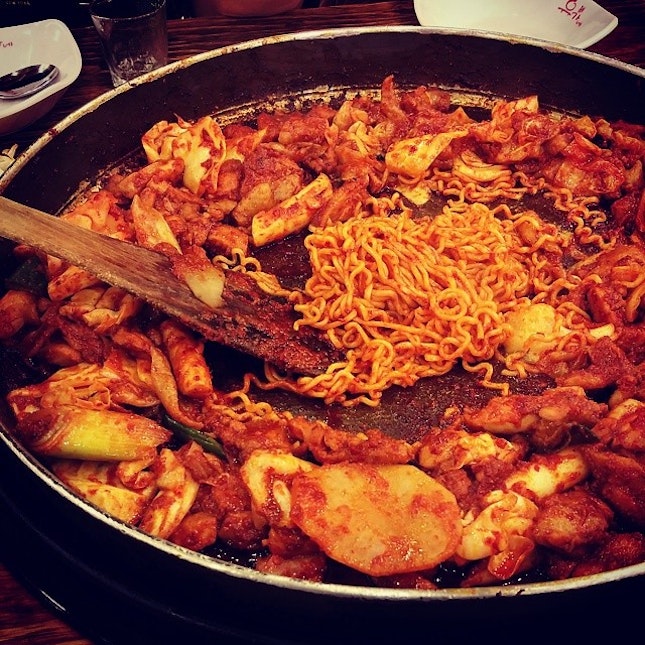 유가네닭갈비 dalgalbi #holiday #seoul #burpple #foodporn #dinner #yoogaalne