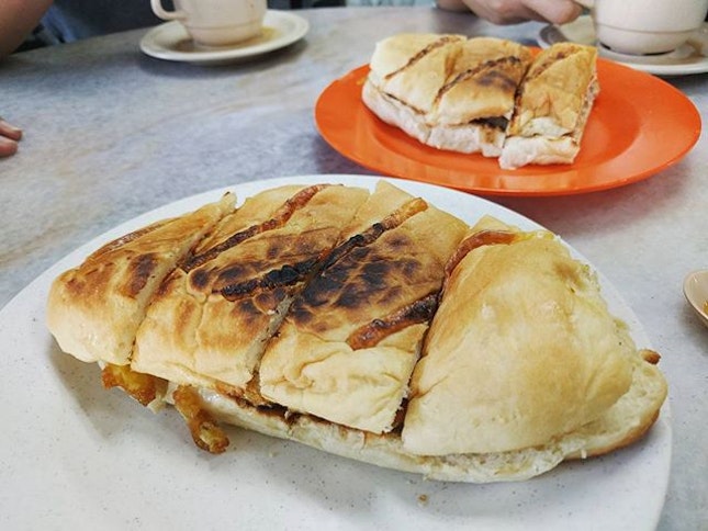Legendary otah bread toast #burpple #foodporn #teabreak #batupahat #travelogue #travelgram #Malaysia