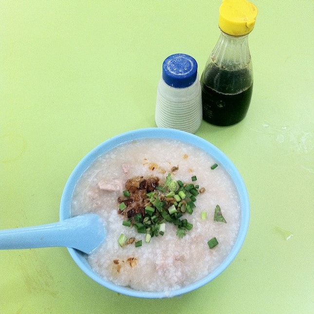 This is pork porridge from soon lee.