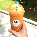 #throwback Nothing like a good iced Thai milk tea from Waan Cha to quench my thirst during this hot hot hot hot afternoon.