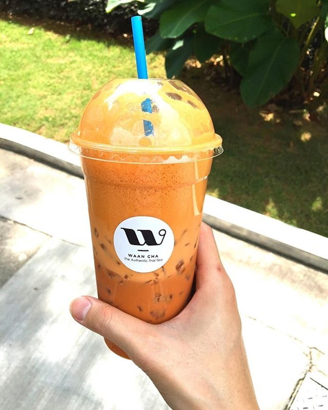 #throwback Nothing like a good iced Thai milk tea from Waan Cha to quench my thirst during this hot hot hot hot afternoon.