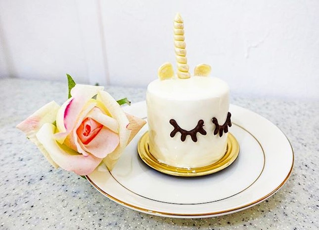 Be Enchanted by the Mini Unicorn Cake @boufesg

A Picture Speaks a Thousand Words
.