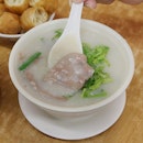🇭🇰 Good morning with pork liver congee 34HKD at Fa Yuen Street Market!