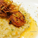 01.08.2015
I'm missing you ❌⭕❌⭕ https://wp.me/p6nj6P-5E

#thegalleryttdi #pansearedscallop #brownbutter #risotto #August2015