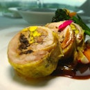 Chicken roulade from the festive menu from @singaporeflyer :)
#singaporeflyer #chickenroulade #sgfood #burpple