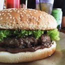 If you still want to eat any other burgers, then do NOT try this burger with a crusty juicy perfectly cooked lamb patty, slathered with Nutella and some lettuce for the health conscious.