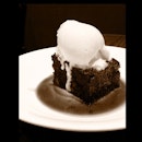 And sweetly, my dear, we melted into the night | Sticky Date Pudding