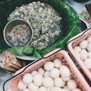 Ingredients to one of Taiwan's signature street food...