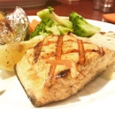Happy Father's 👨🏽 Day
Dinner🍛 at Aston's 🍴( Changi airport terminal 1 ) 
Chargrilled salmon🐠🐟 fillet served with baked potato 🍠& green veggies🍃🌱🌿 ( Broccolis🌳 & carrots🍊 )