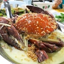 Fresh but pricy crabby (more than RM100), would you go for it?