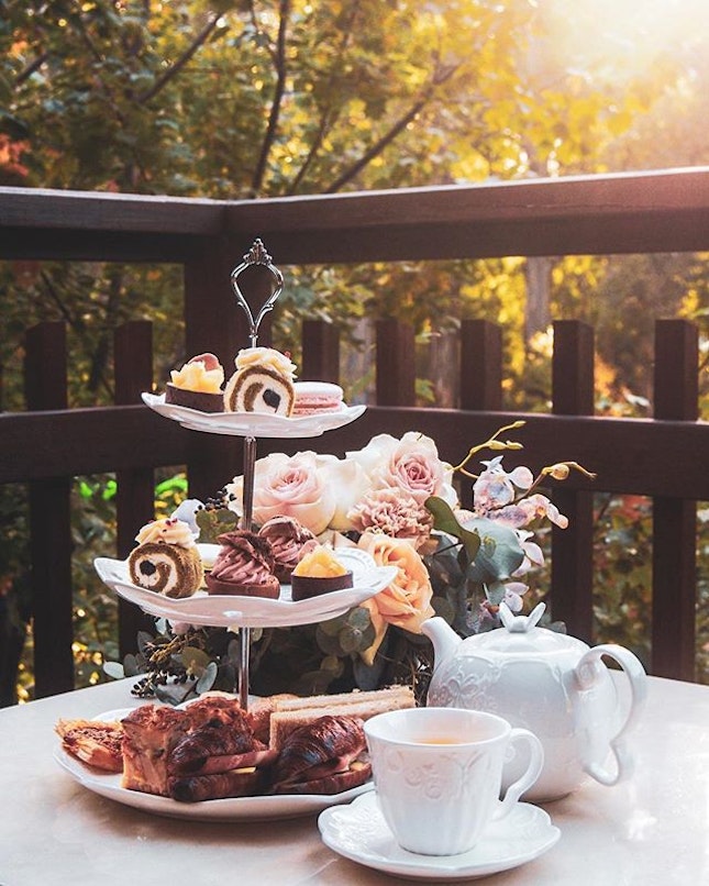 This Mother’s Day high tea is gorgeous 🤩💖