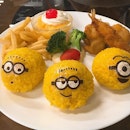 An extremely disappointing meal at the newly opened pop-up Minions Cafe located at Orchard Central.