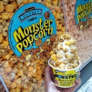These are just some of my favourite things~~ As odd as it may seem, those cheese and caramel pop corn goes amazing well with ice cream!!
