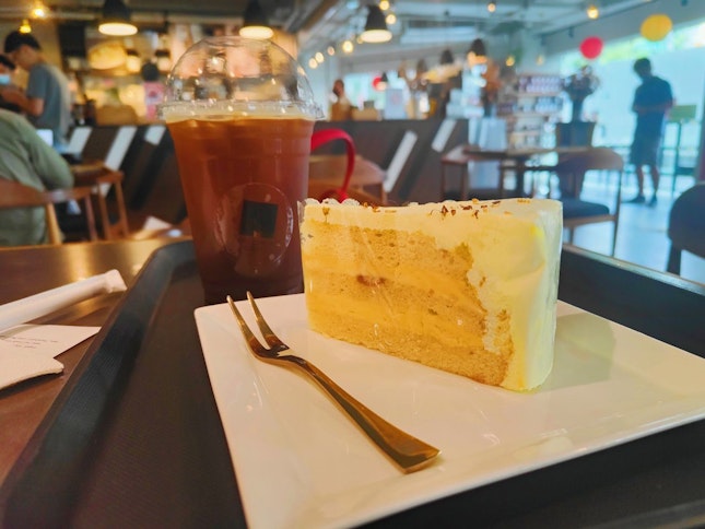 Great cake and coffee 