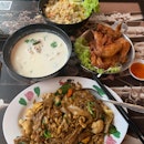 Koat Aroy Thai Food