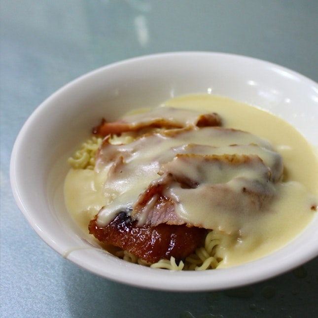 Grilled Pork Cheek Noodle with Cheese