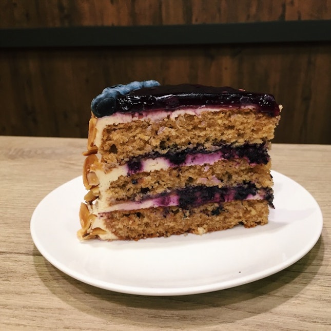 Blueberry Maple Cake 