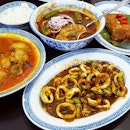 You must definitely try Nyonya Cuisine when you're at Malacca; Peranakan Curry Chicken, Assam Fish, Sambal Squid Petai & Fish Otak.