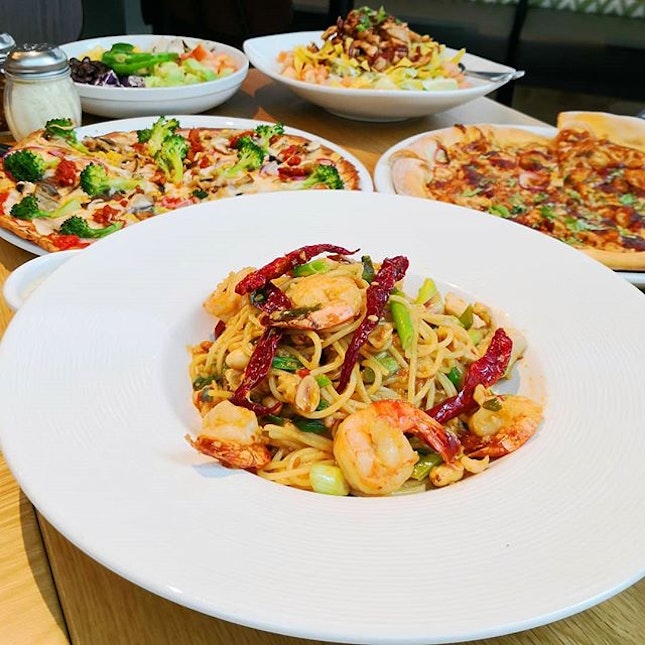 [Show this post for 25% Discount]  Located at Claymore Connect (next to Orchard Hotel) California Pizza Kitchen offers a relaxed environment to dine and unwind.