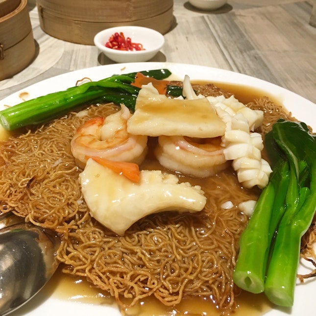 Crispy Seafood Noodles