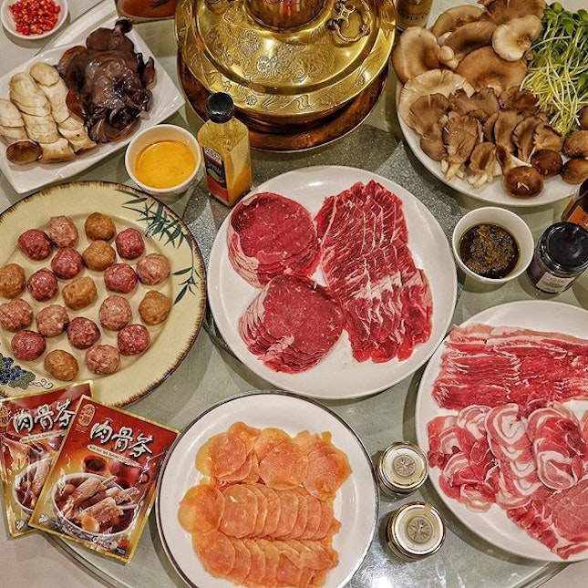 Hotpot is one of the must during CNY!