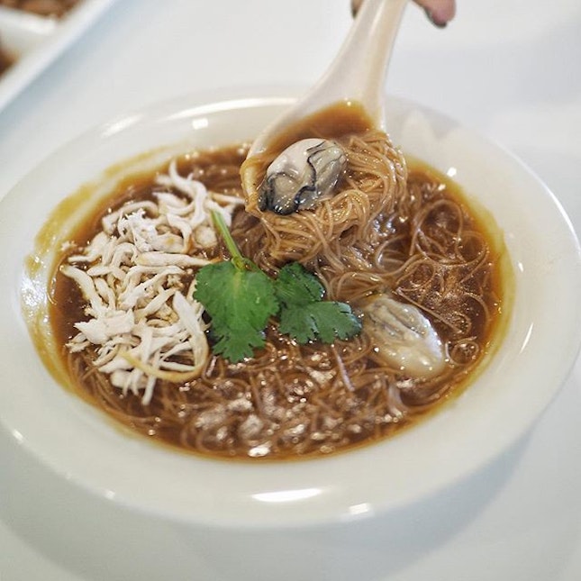 Adapted from a new recipe, this iconic Oyster Vermicelli is dished in a savoury flavourful gooey broth.