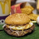 McDonald’s Singapore has launched the all-new Rendang Sedap Angus Beef Burger that is available for a limited period only from, TODAY 9 August 2018.