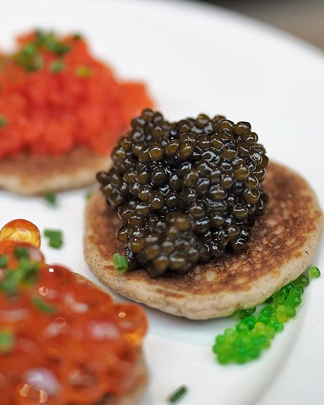 Unlimited serving of Caviar @interconsin Ash & Elm ‘s Sunday Champagne Brunch
.